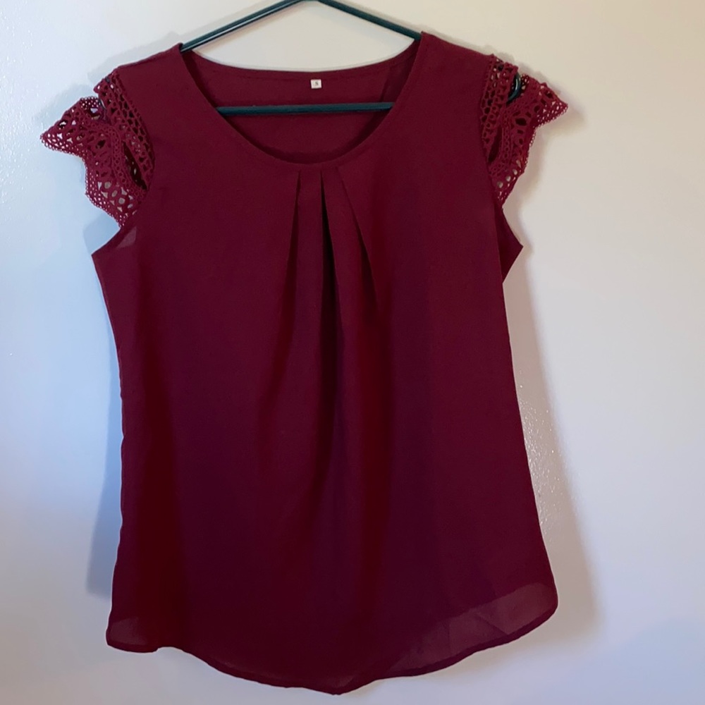 SHEIN Lace Cap Sleeve Blouse